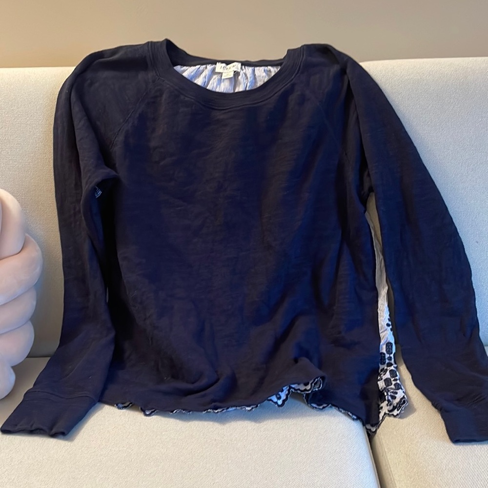 J crew lightweight Navy sweater. New with tag. Never worn.